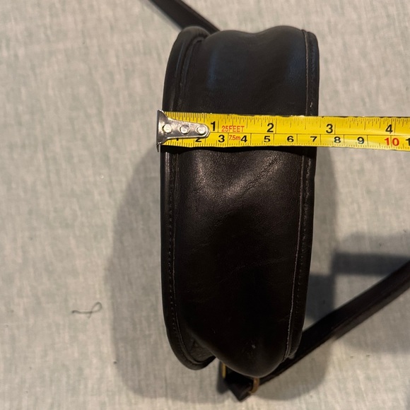 Coach vintage Black Leather Crossbody Bag - Picture 15 of 16